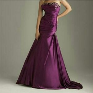 Night Moves Strapless Purple Gown